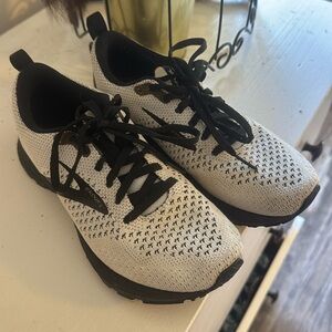 Brooks Energize Neutral